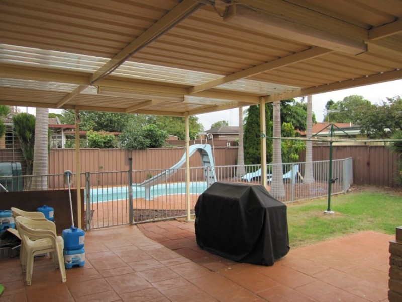 St Johns Park NSW 2176