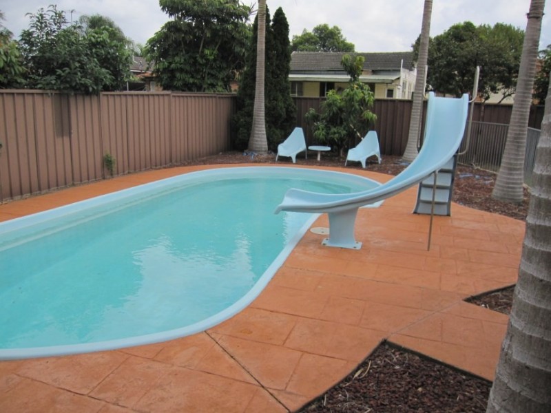 St Johns Park NSW 2176