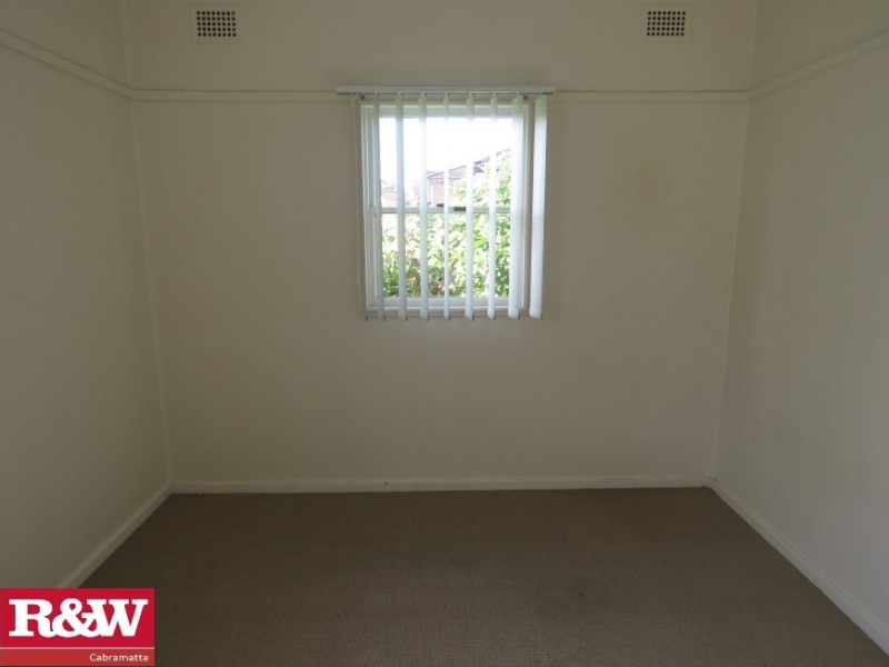 53 Freeman Ave, Canley Vale NSW 2166