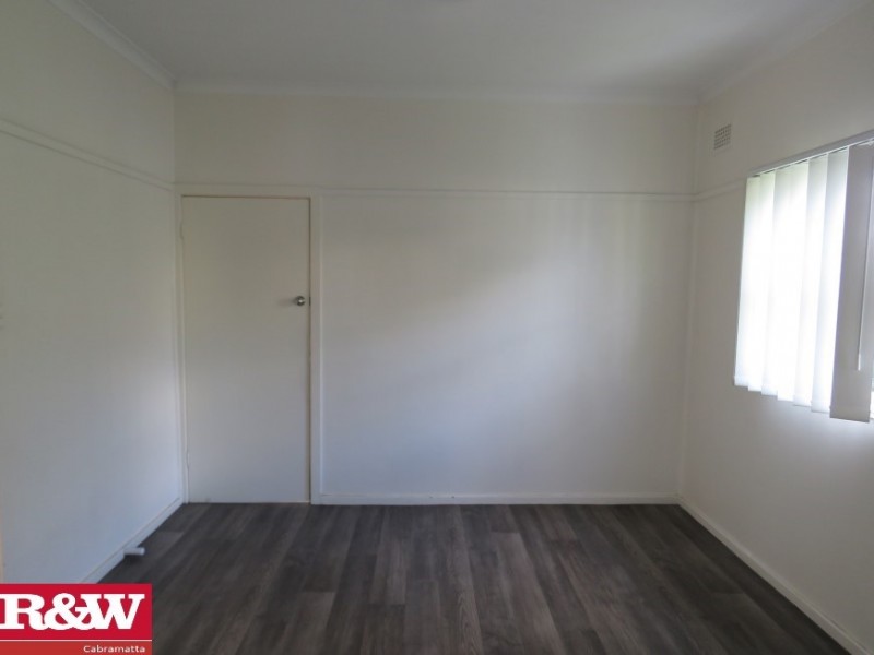 53 Freeman Ave, Canley Vale NSW 2166