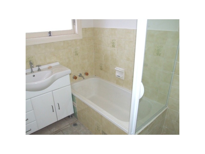 17 Moncrieff Drive, East Ryde NSW 2113