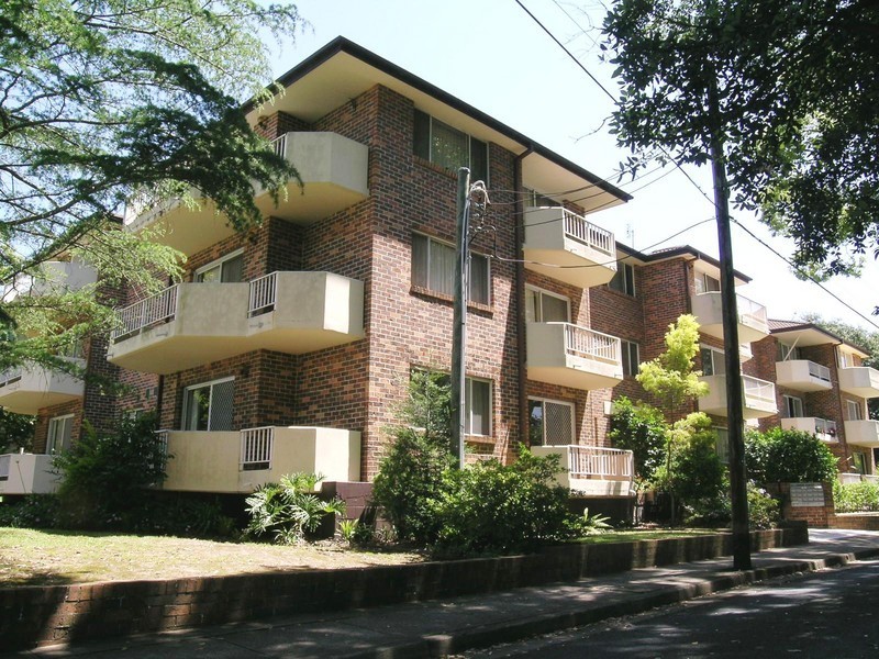 4/11 Park Avenue, Waitara NSW 2077