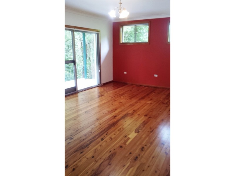 8a Edwards Road, Wahroonga NSW 2076