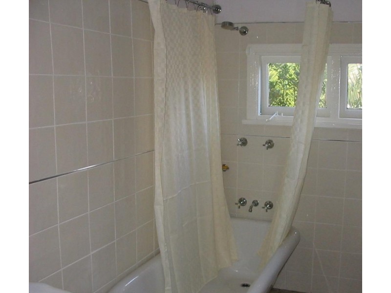 90 Woonona Avenue, Wahroonga NSW 2076