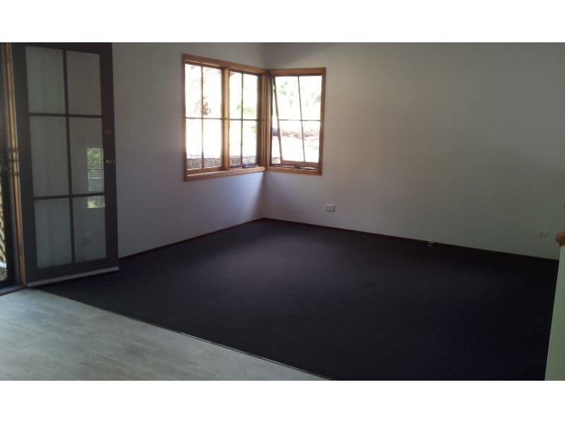 28 Hume Place, Mount Colah NSW 2079
