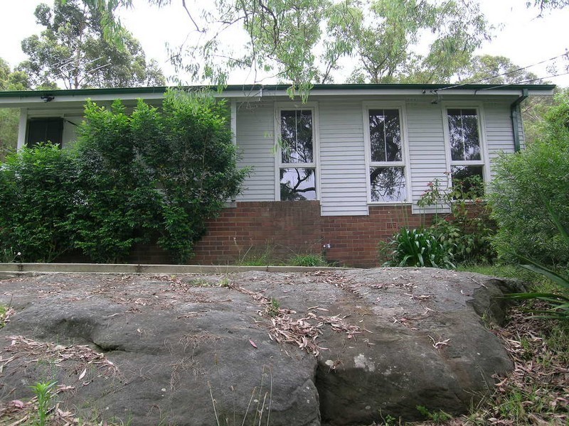 19 NORTH ST, Mount Colah NSW 2079