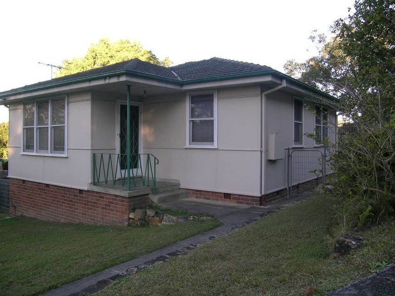 24 ALLAWAH CL, Mount Colah NSW 2079