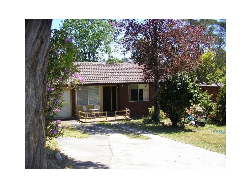 3 Fels Avenue, Springwood NSW 2777