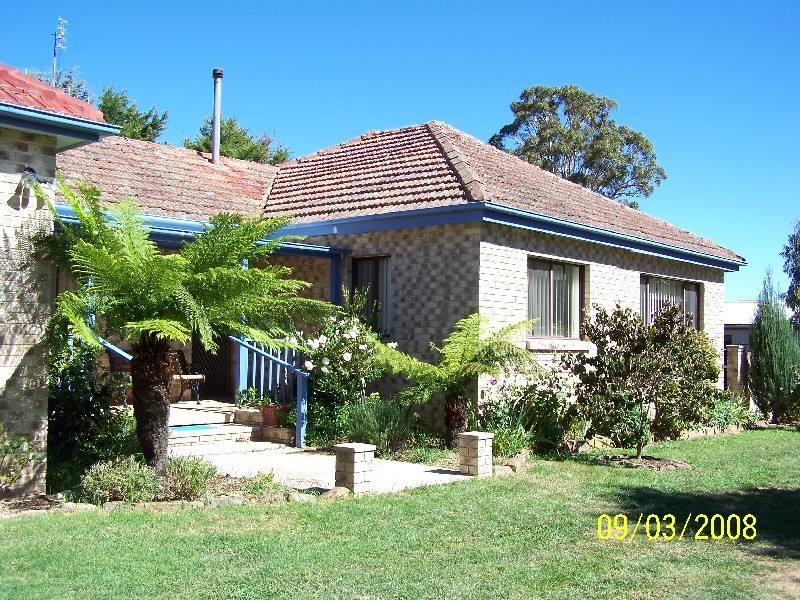 199 Campbells River Road, Black Springs NSW 2787