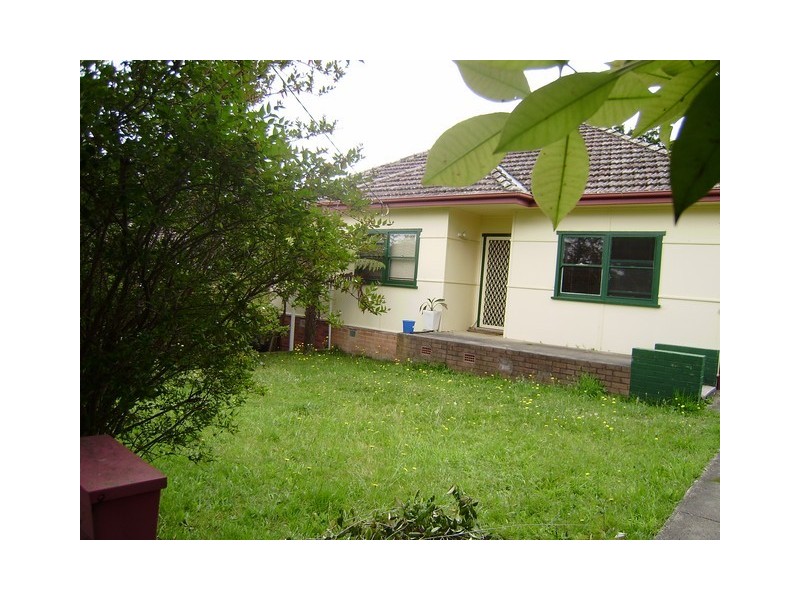 21 Addington Road, Hazelbrook NSW 2779