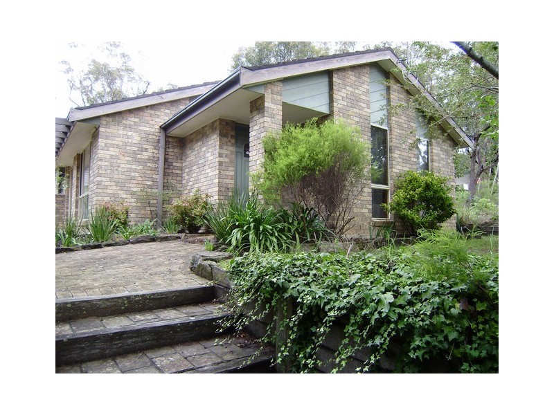 3 Hazel Avenue, Hazelbrook NSW 2779