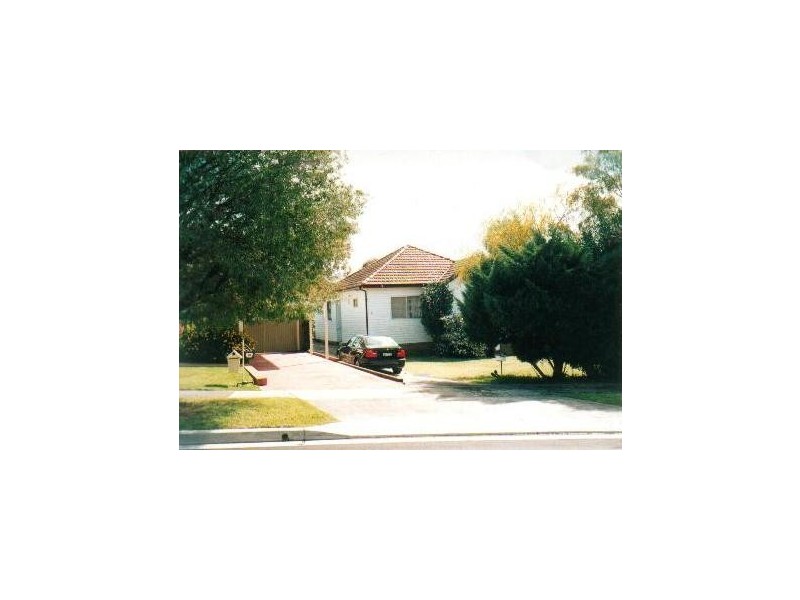 20 Birdwood Street, Denistone East NSW 2112