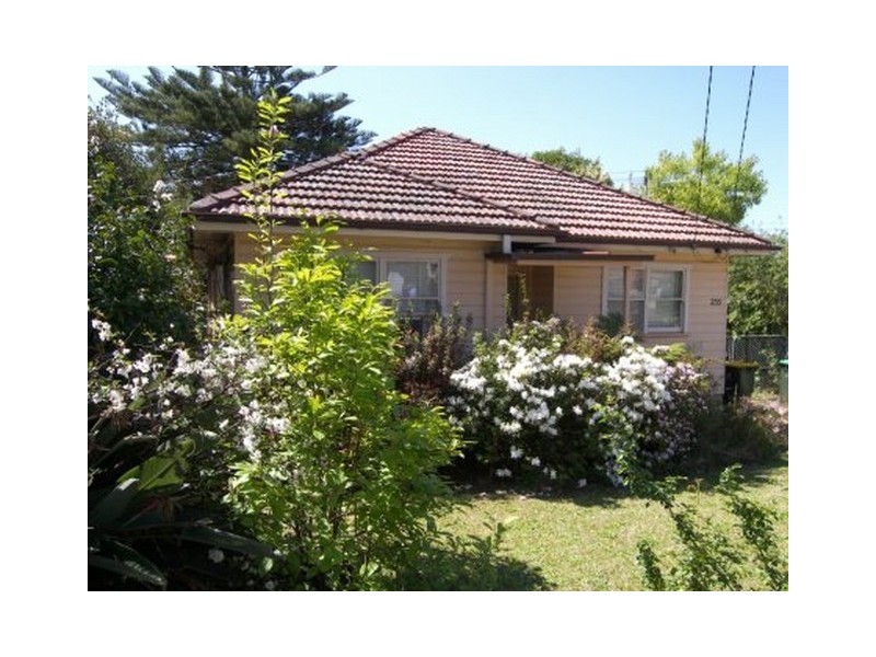 255 Quarry Road, Ryde NSW 2112