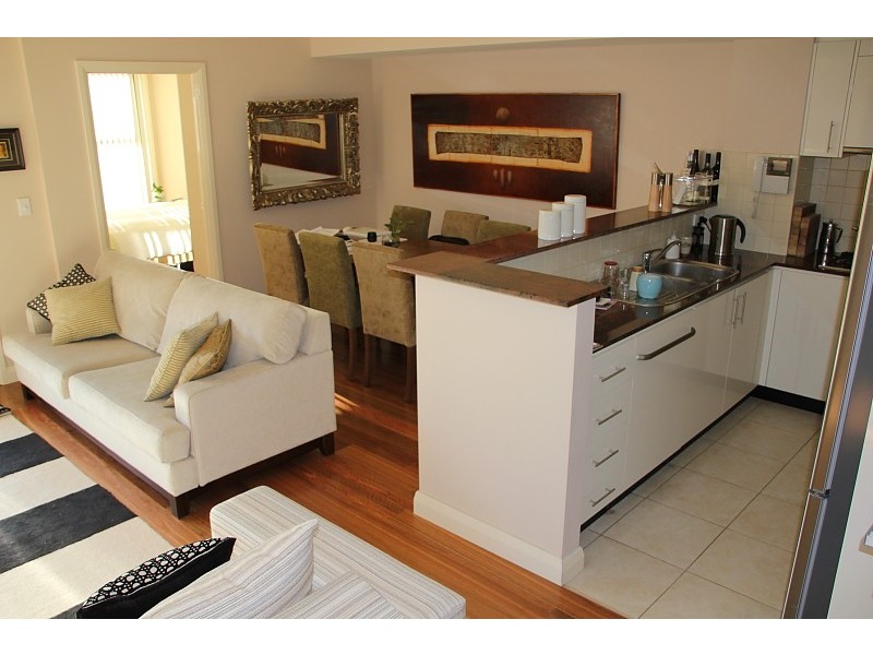 141 Bowden Street, Meadowbank NSW 2114