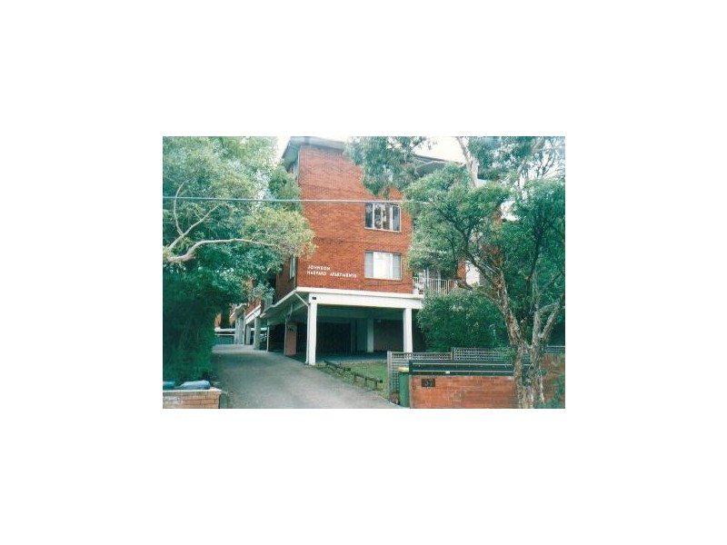 37 MEADOW CRESCENT, Meadowbank NSW 2114