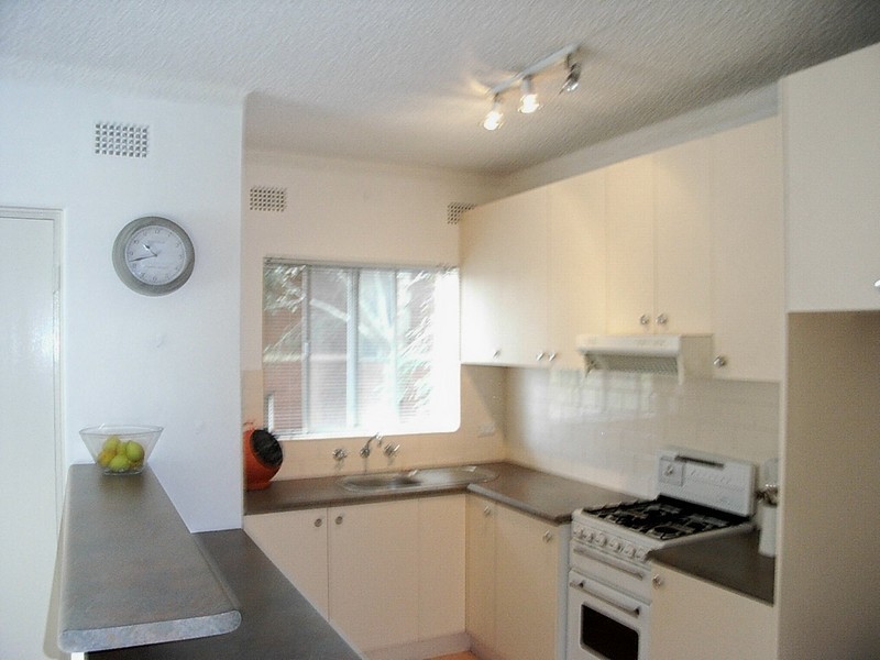 4 Hatton St, Ryde NSW 2112