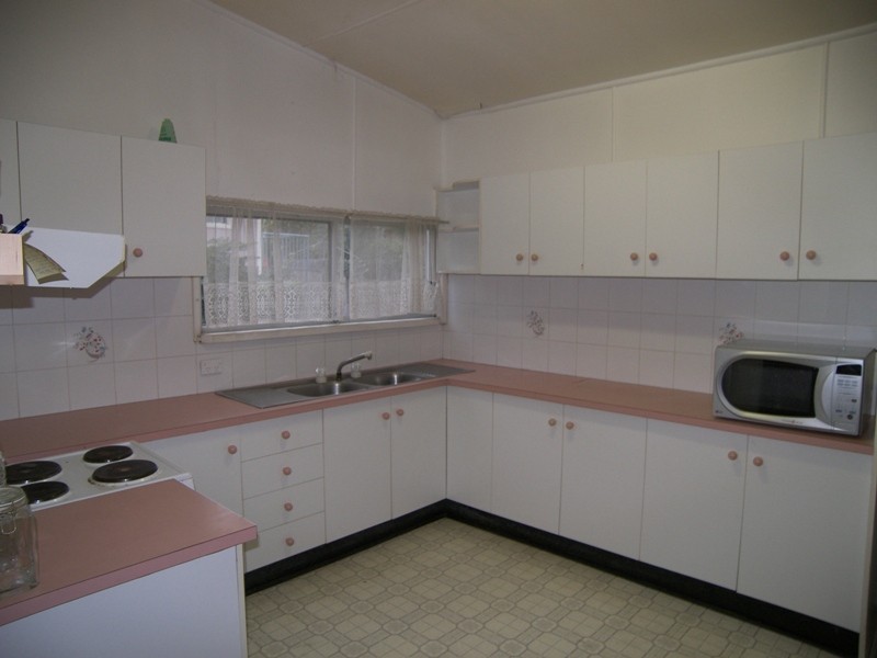 4 Weaver Street, Ryde NSW 2112