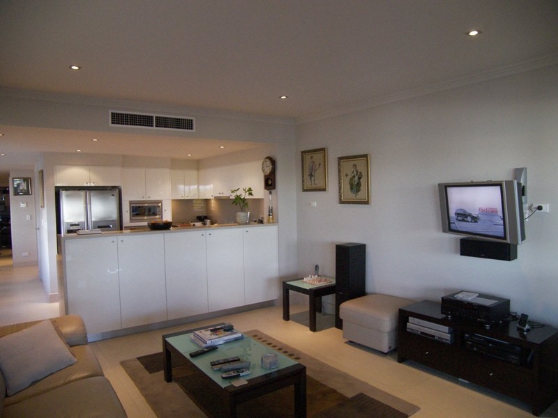 1/2  Bay Drive, Meadowbank NSW 2114
