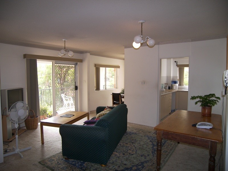 2/2-4 St Annes Street, Ryde NSW 2112