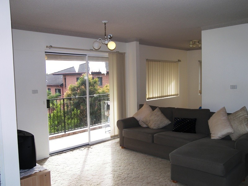 6/2-4 ST. Annes, Ryde NSW 2112