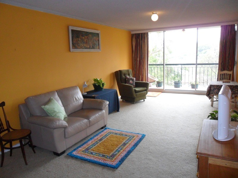 8/300A Burns Bay Road, Lane Cove NSW 2066