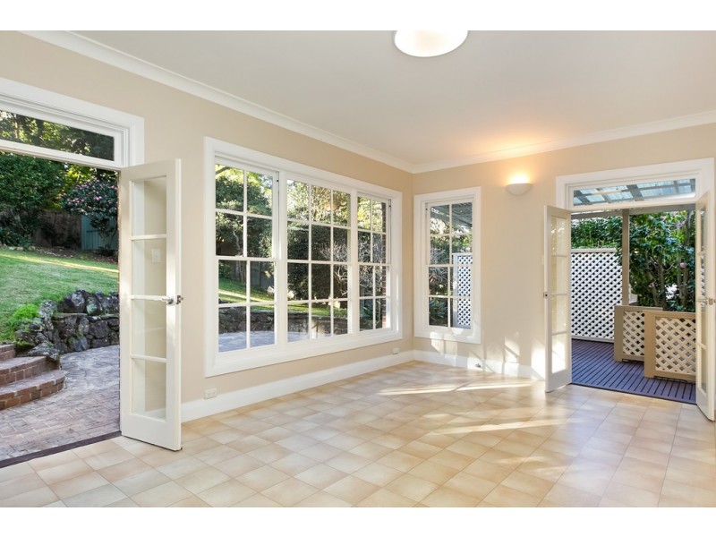 33 Stafford Rd, Artarmon NSW 2064