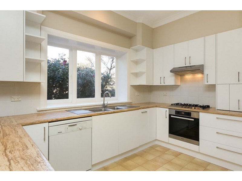 33 Stafford Rd, Artarmon NSW 2064