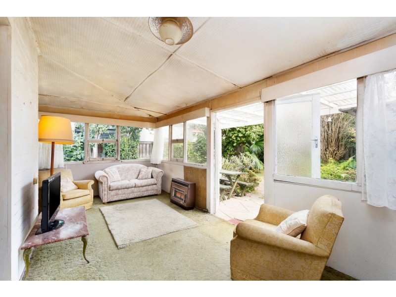 Contact Tamara 8319 2975, Willoughby NSW 2068