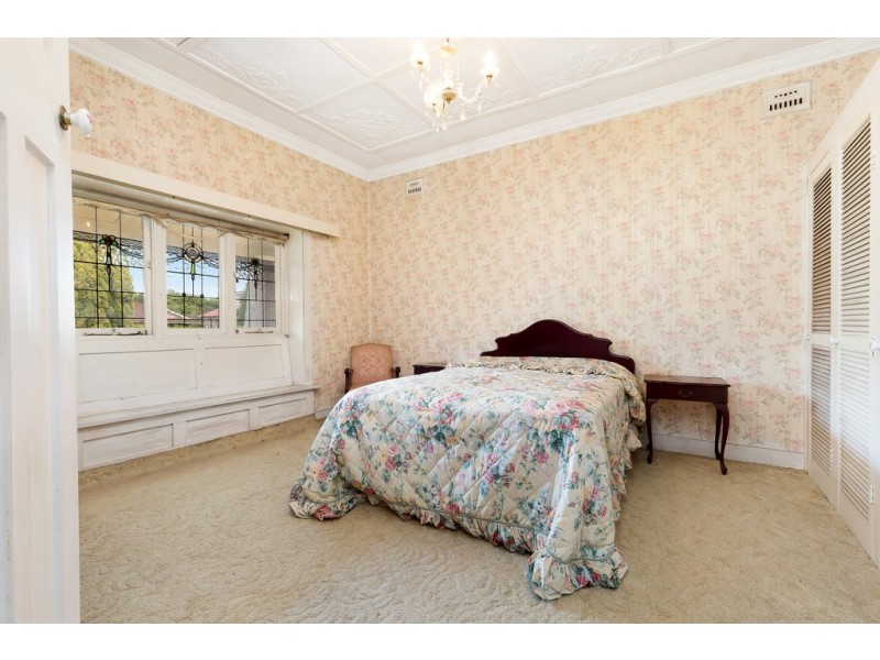 Contact Tamara 8319 2975, Willoughby NSW 2068