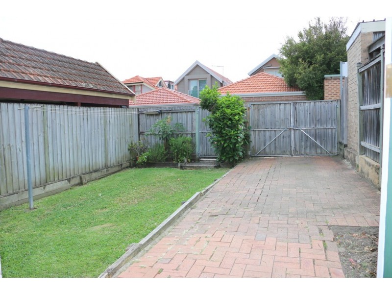 11 Plunkett Street, Naremburn NSW 2065