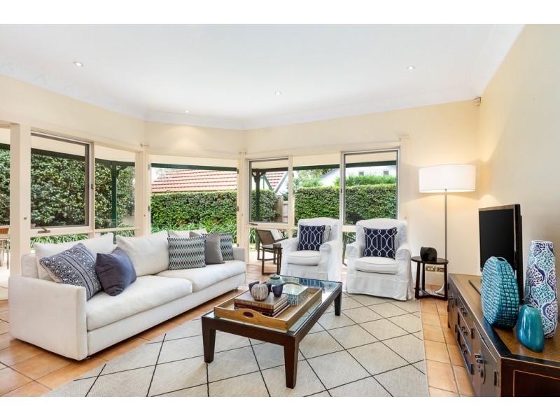 11 Hollywood Crescent, Willoughby NSW 2068