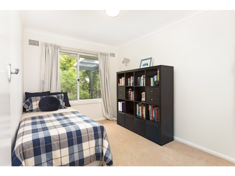 6 Pira Place, Forestville NSW 2087