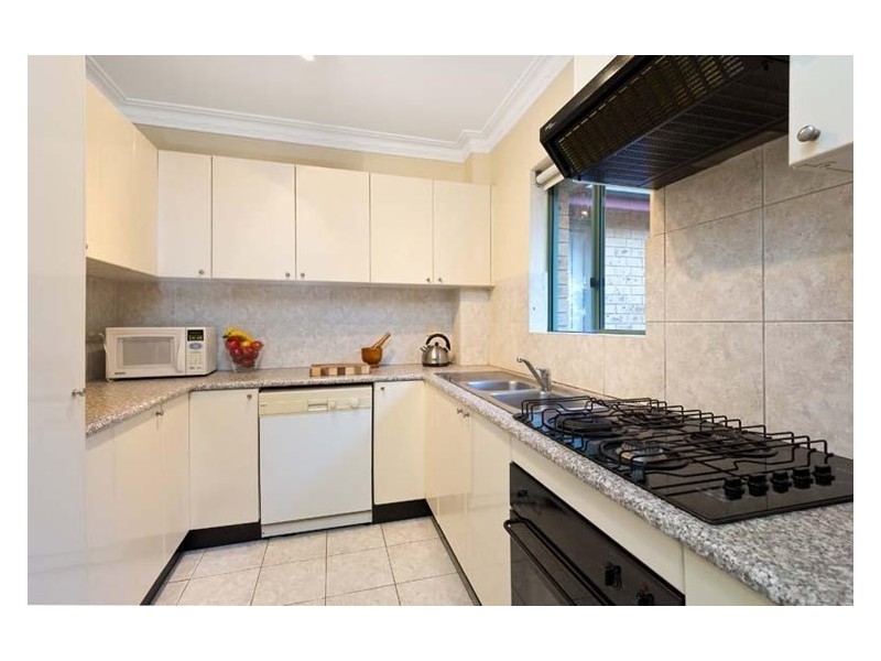 12/1-5 Penkivil St, Willoughby NSW 2068