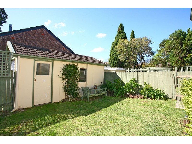 21 Strathmore Parade, Roseville NSW 2069