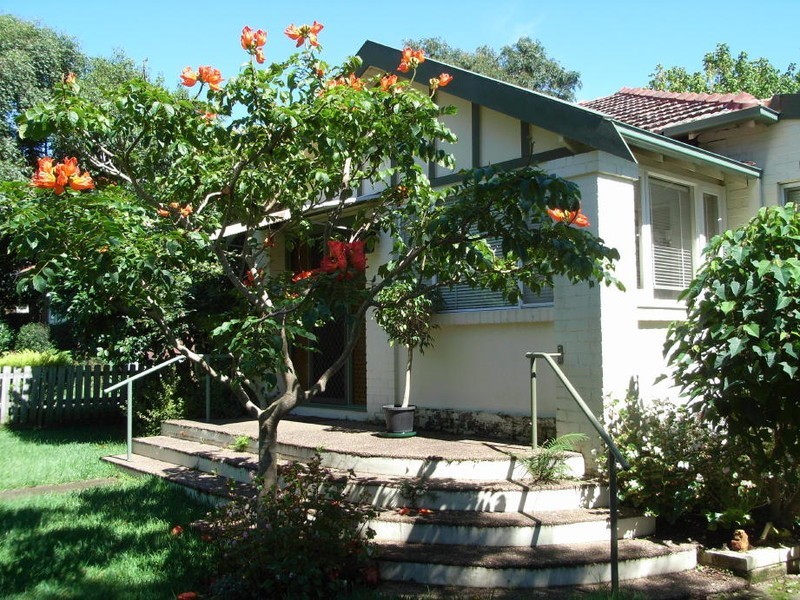 23 Robert Street, Willoughby NSW 2068