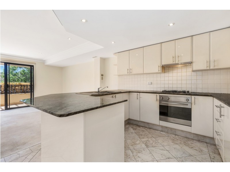 2/108 Penshurst Street, Willoughby NSW 2068