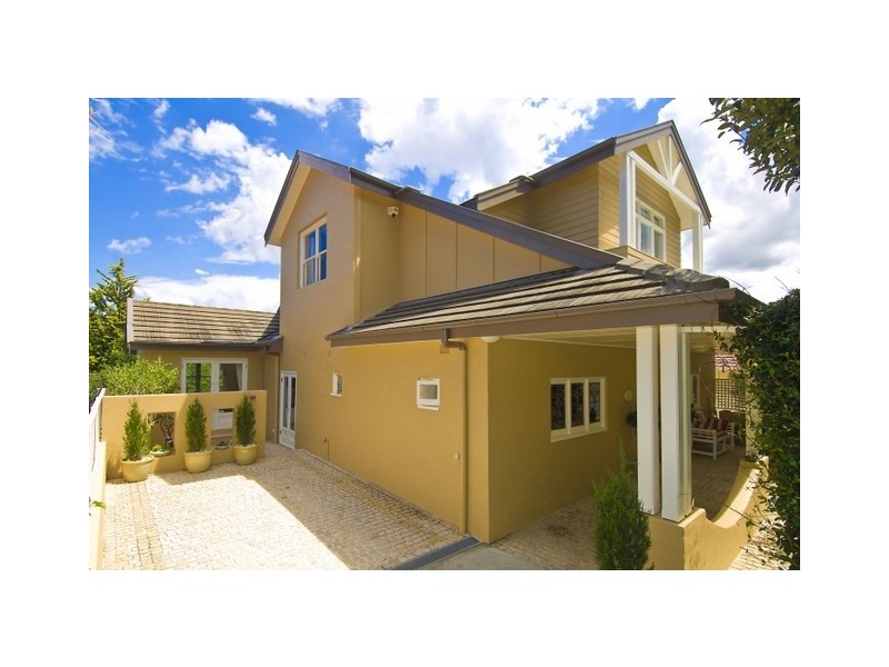 26 Lucknow Street, Willoughby NSW 2068