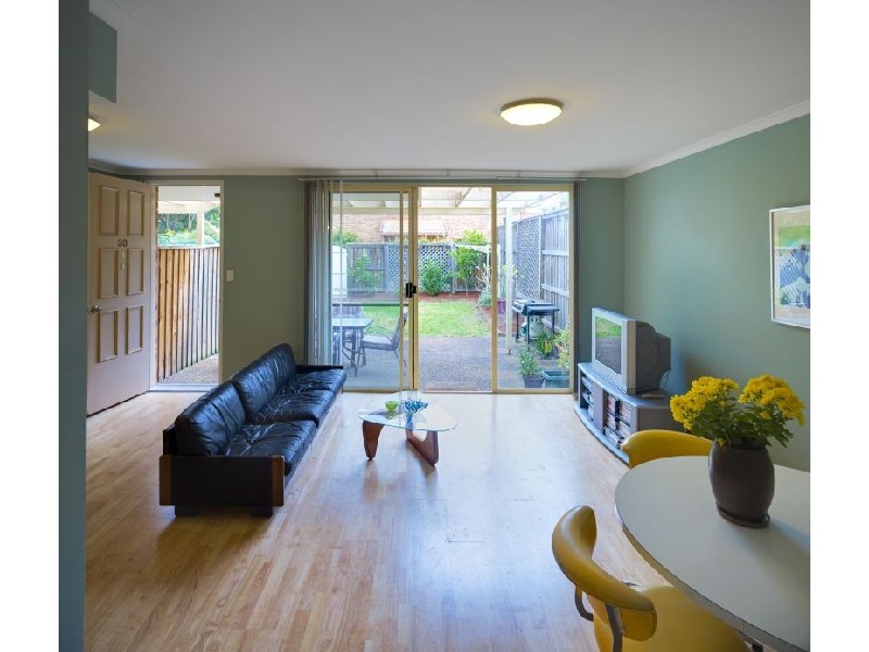 33/2 Forest Road, Warriewood NSW 2102