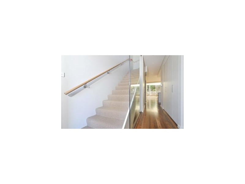 99 Eastern Valley Way, Castlecrag NSW 2068