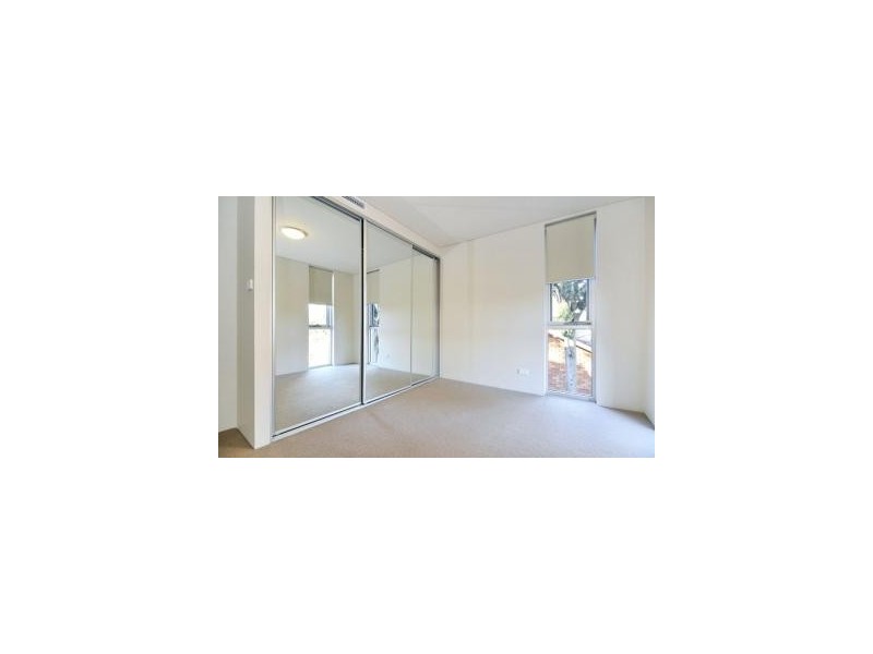 99 Eastern Valley Way, Castlecrag NSW 2068