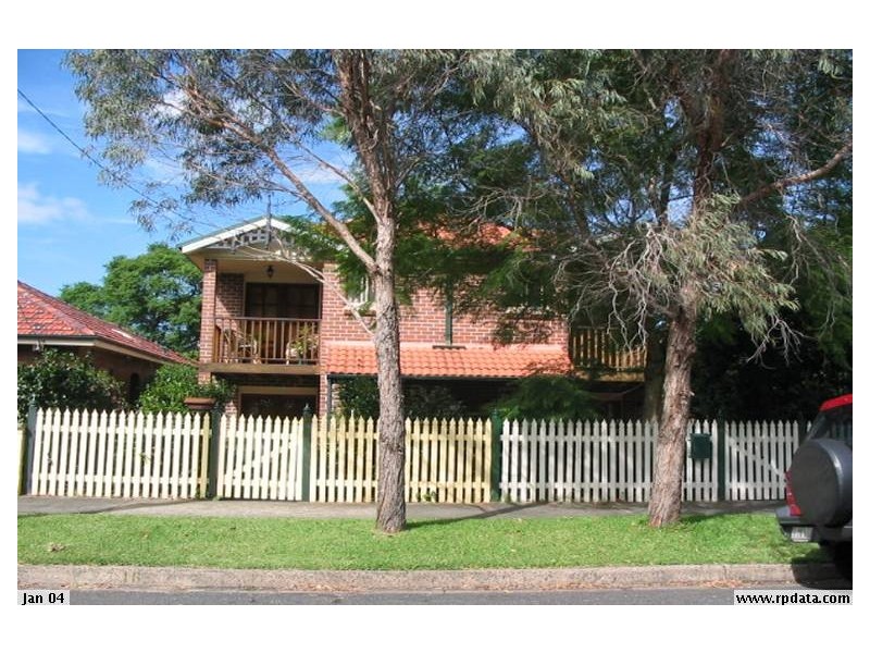 16 Clanwilliam St, Willoughby NSW 2068