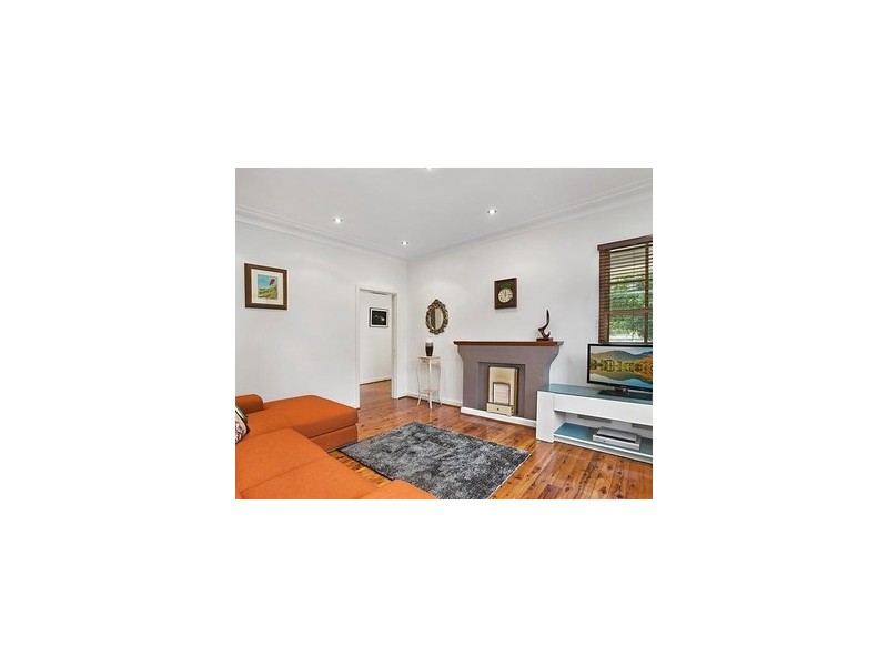 67 Hector Rd, Willoughby NSW 2068