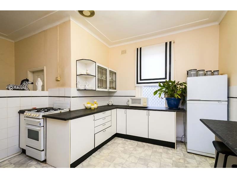 19 Lucknow St, Willoughby NSW 2068