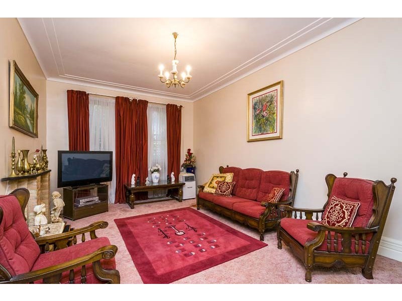 19 Lucknow St, Willoughby NSW 2068