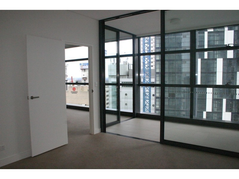 V1102/69 Albert Ave, Chatswood NSW 2067