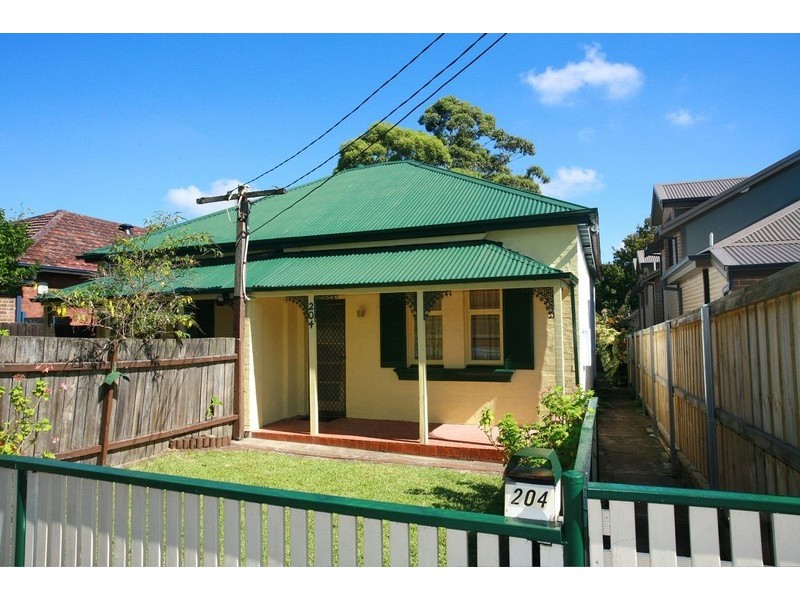 204 Sydney Street, Willoughby NSW 2068
