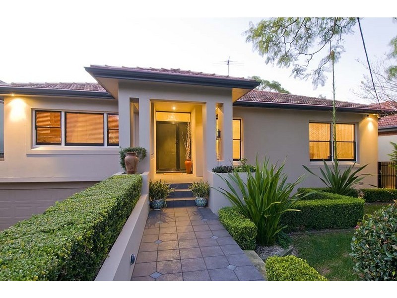 4 Barana Parade, Roseville NSW 2069