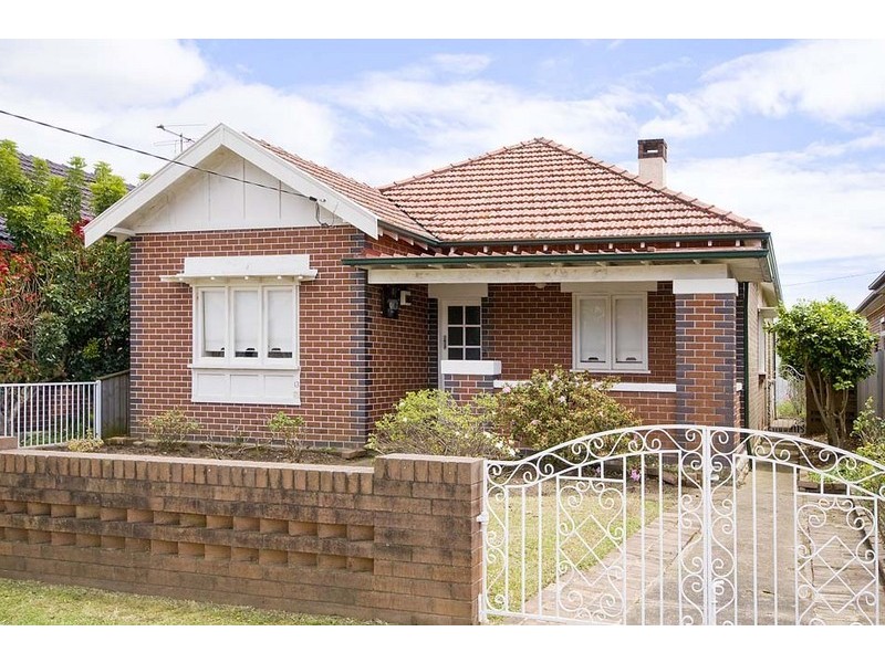 13 MacMahon Street, Willoughby NSW 2068