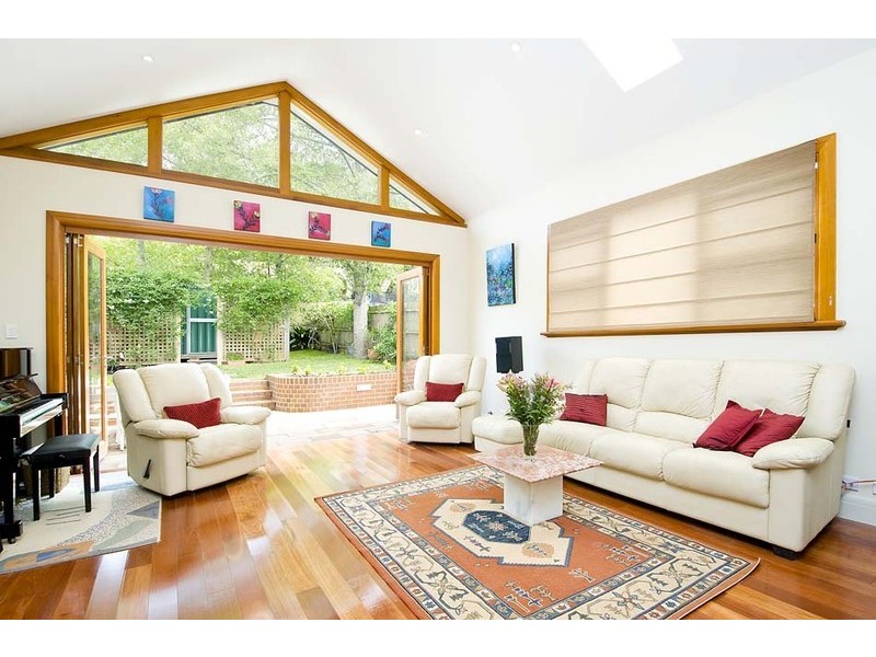 10 Penshurst Street, Willoughby NSW 2068