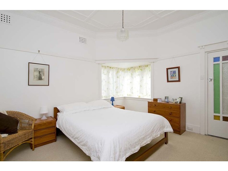 30 Warrane Road, Willoughby NSW 2068